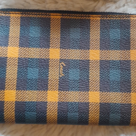Coach  Plaid Gingham Wristlet NWT - Picture 7 of 12